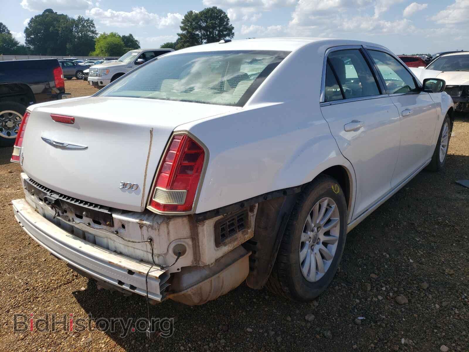 2012 CHRYSLER 300 - VIN: 2C3CCAAG8CH105122 - Photo 4