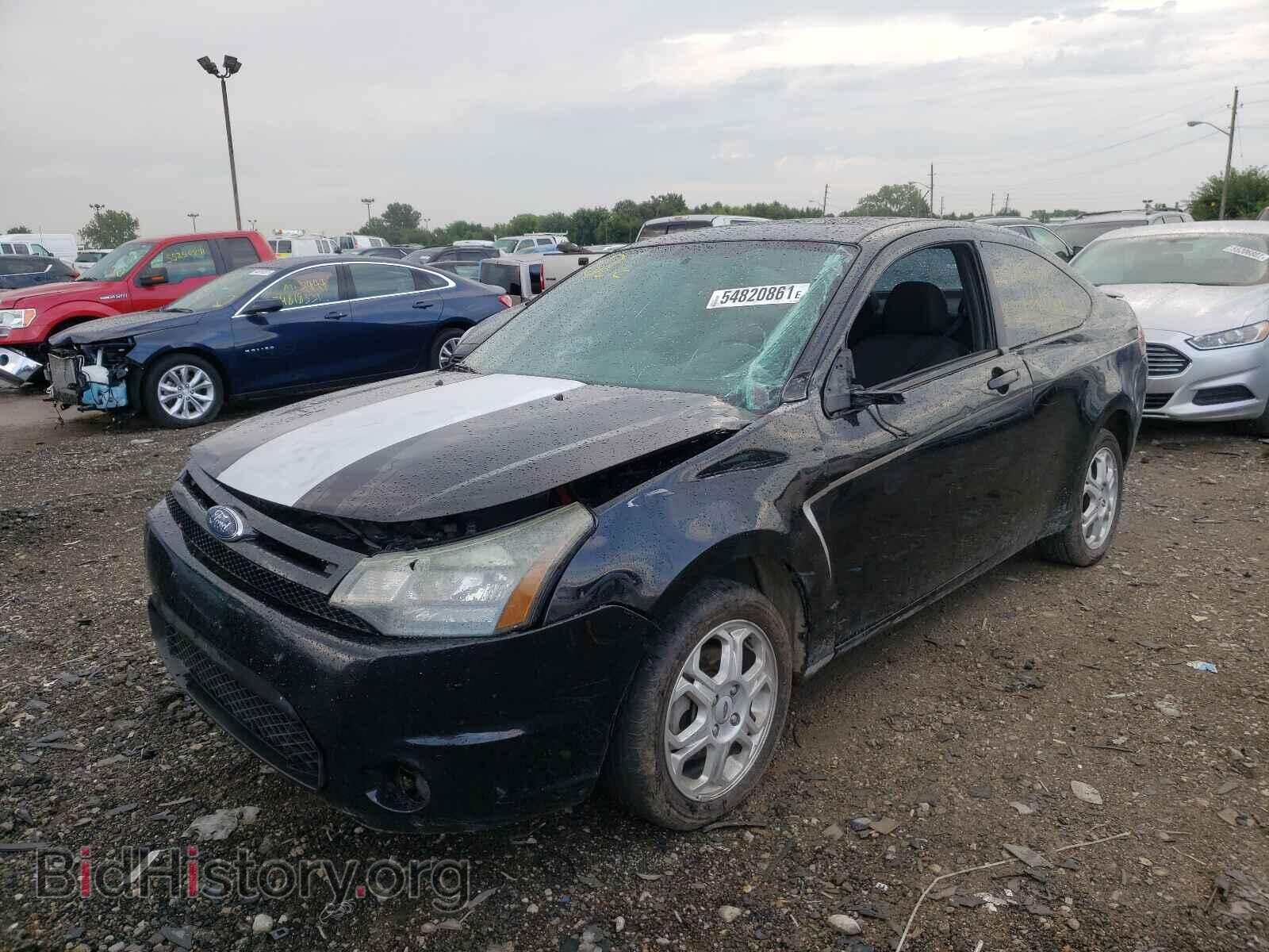 2010 FORD FOCUS - VIN: 1FAHP3CN0AW165090 - Фото 2