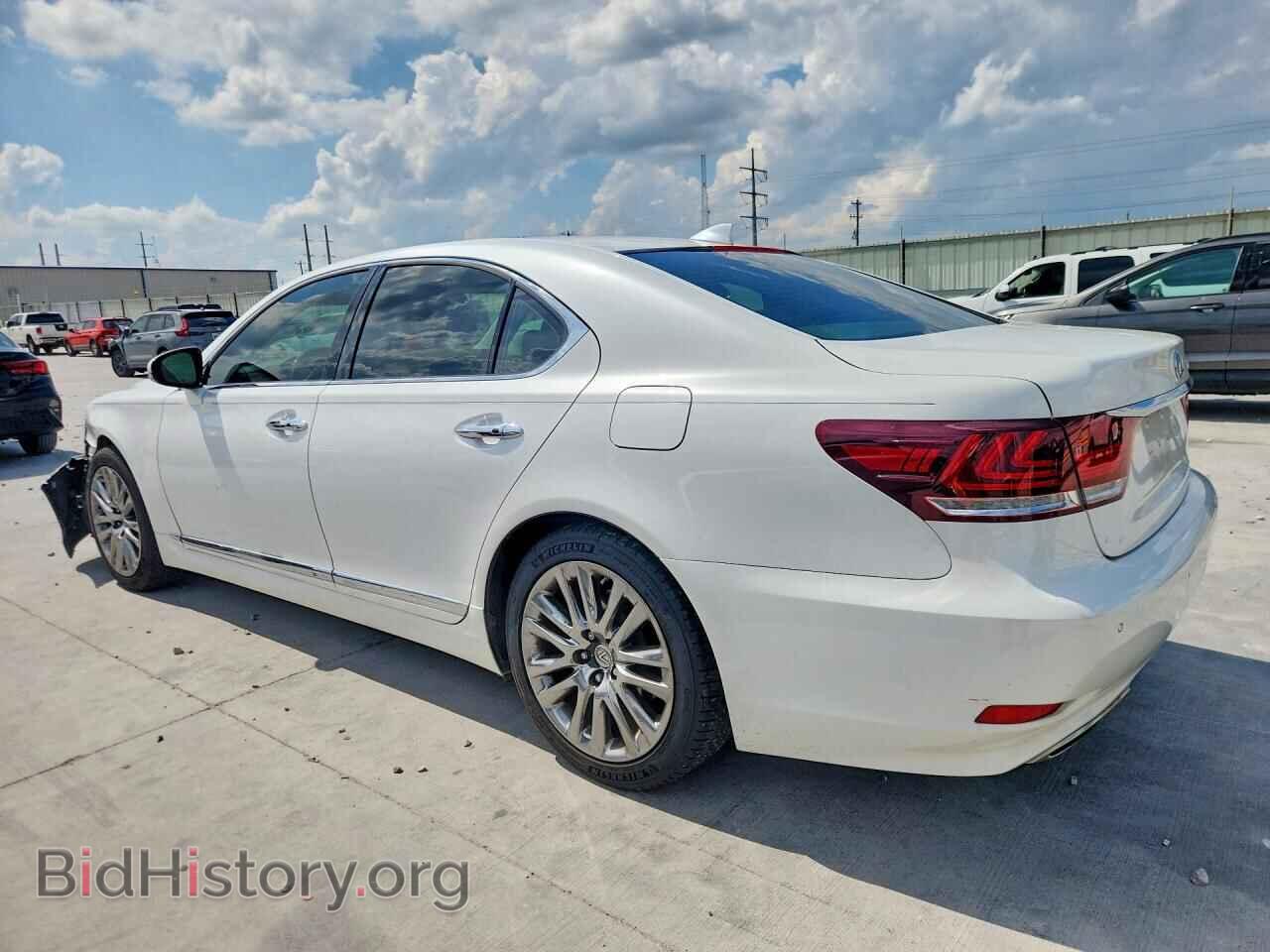 2014 LEXUS LS460 - VIN: JTHBL5EF7E5128111 - Фото 2