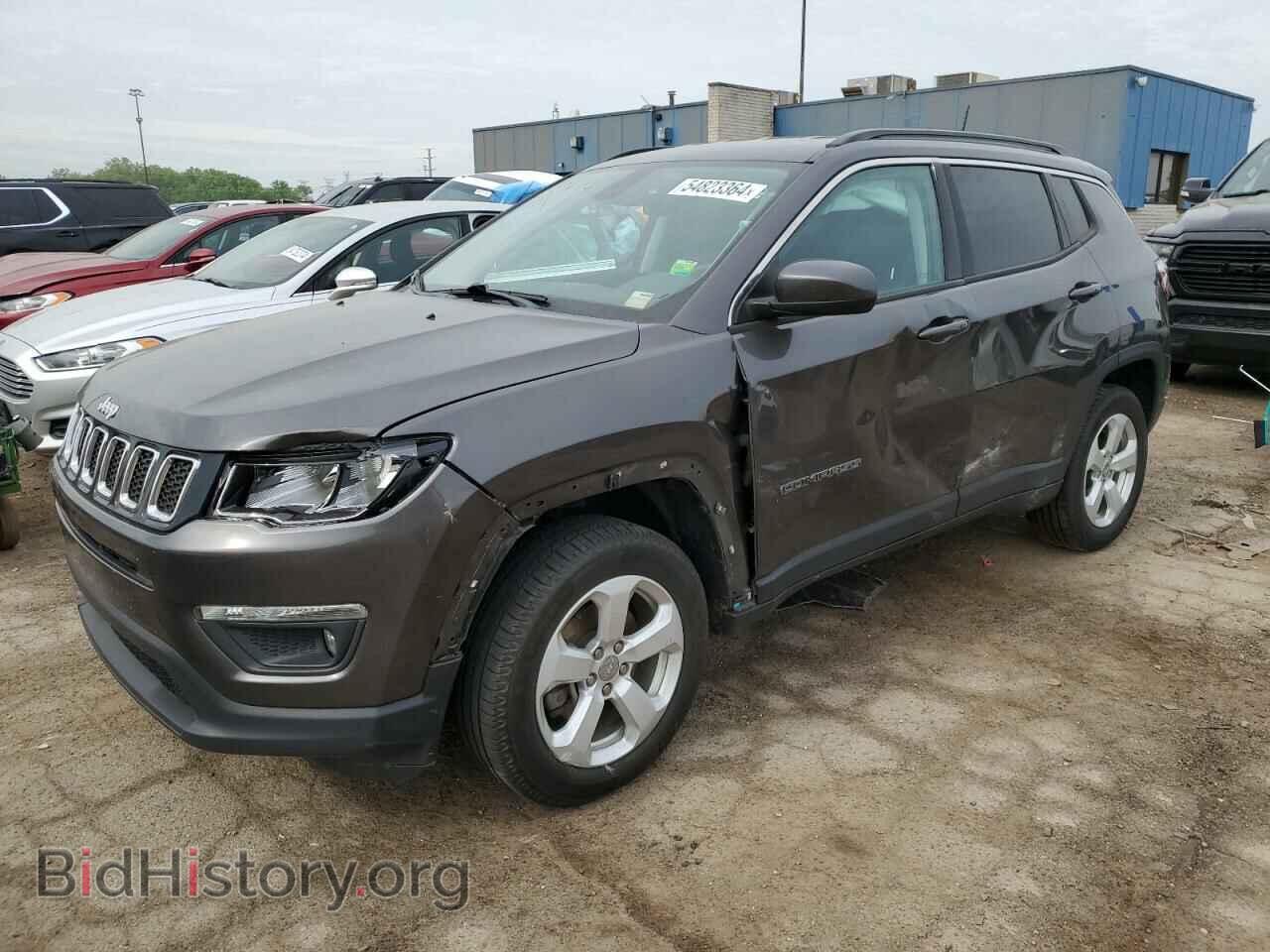 Фотография 3C4NJDBB4KT675400 - JEEP COMPASS 2019