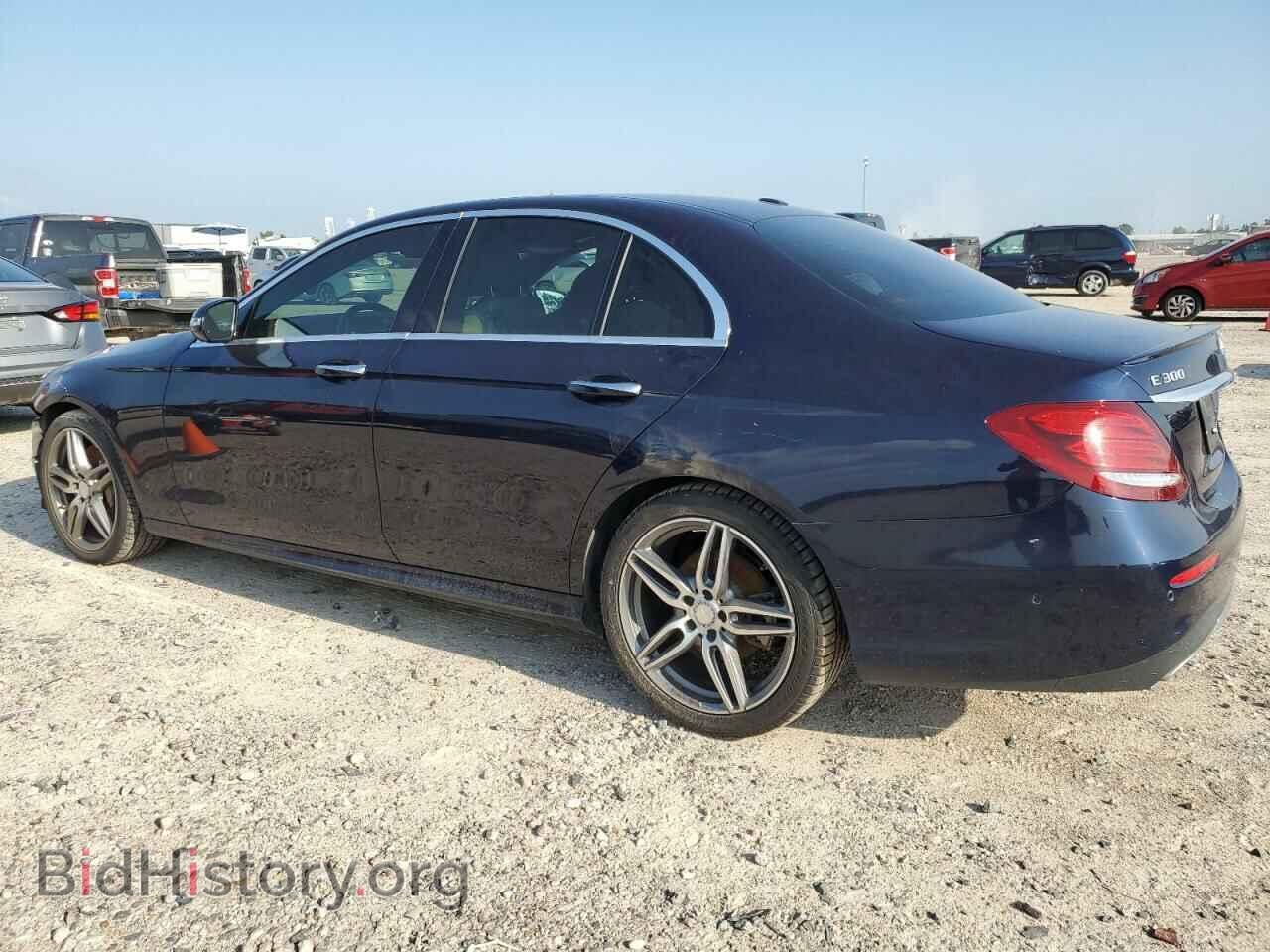 2017 MERCEDES-BENZ E-CLASS - VIN: WDDZF4JB9HA149645 - Фото 2