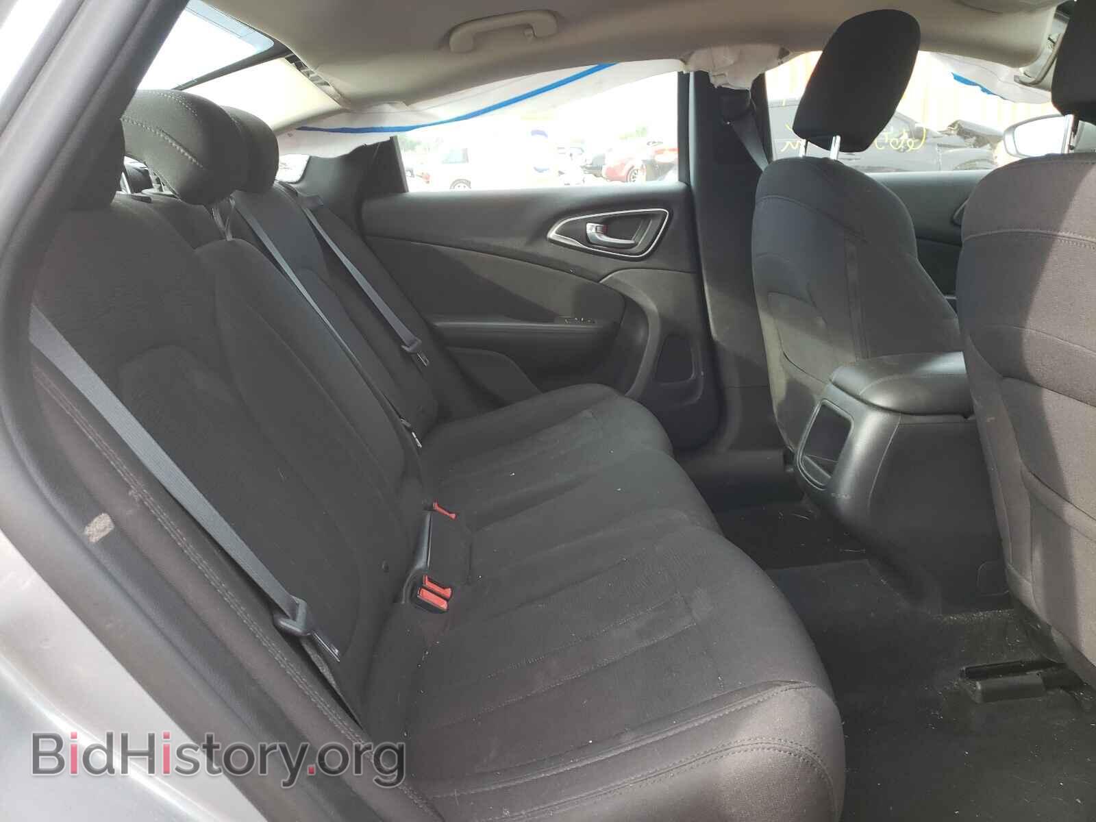 2016 CHRYSLER 200 - VIN: 1C3CCCFB5GN162478 - Фото 6