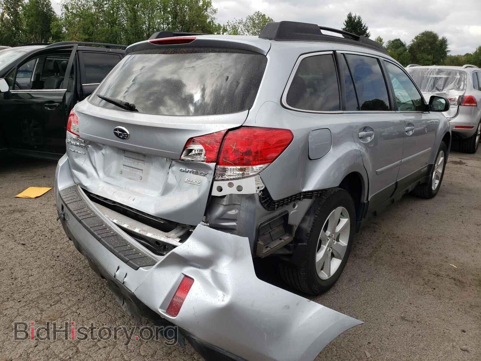 2013 SUBARU OUTBACK - VIN: 4S4BRBGC8D3236096 - Photo 4