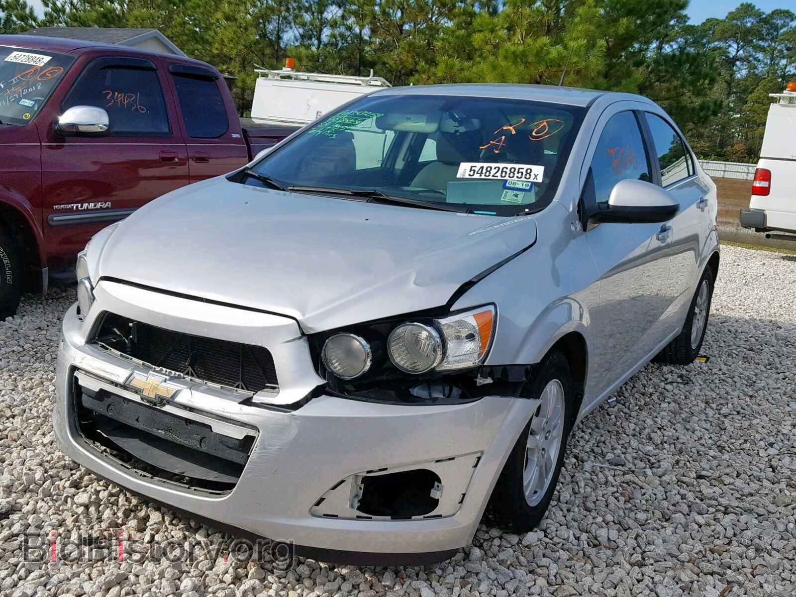 2014 CHEVROLET SONIC - VIN: 1G1JC5SH3E4239093 - Фото 2