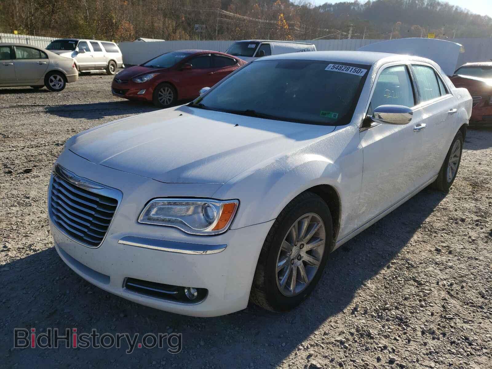 2012 CHRYSLER 300 - VIN: 2C3CCACG1CH227186 - Фото 2