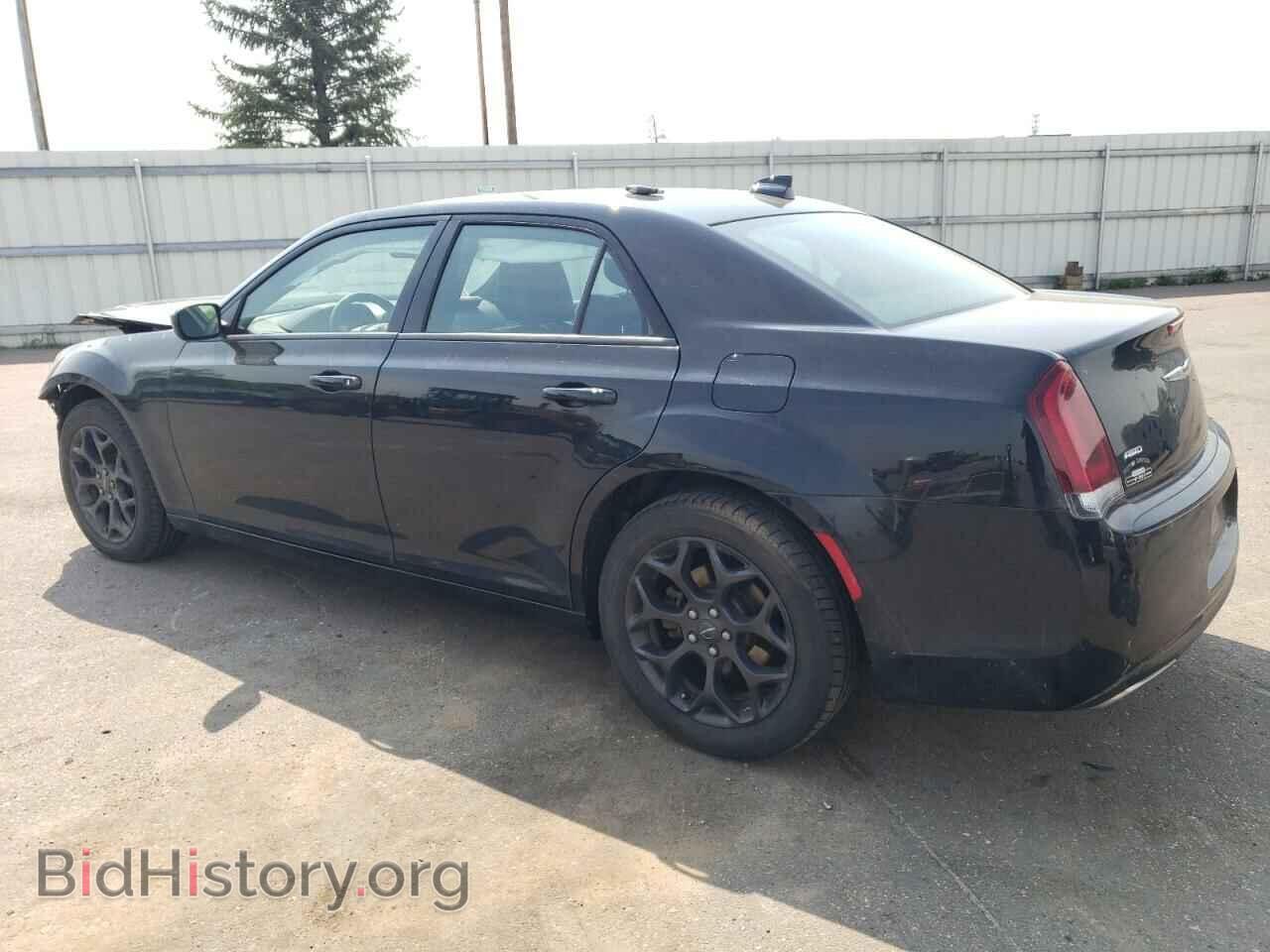 2019 CHRYSLER 300 - VIN: 2C3CCAGG7KH682570 - Photo 2