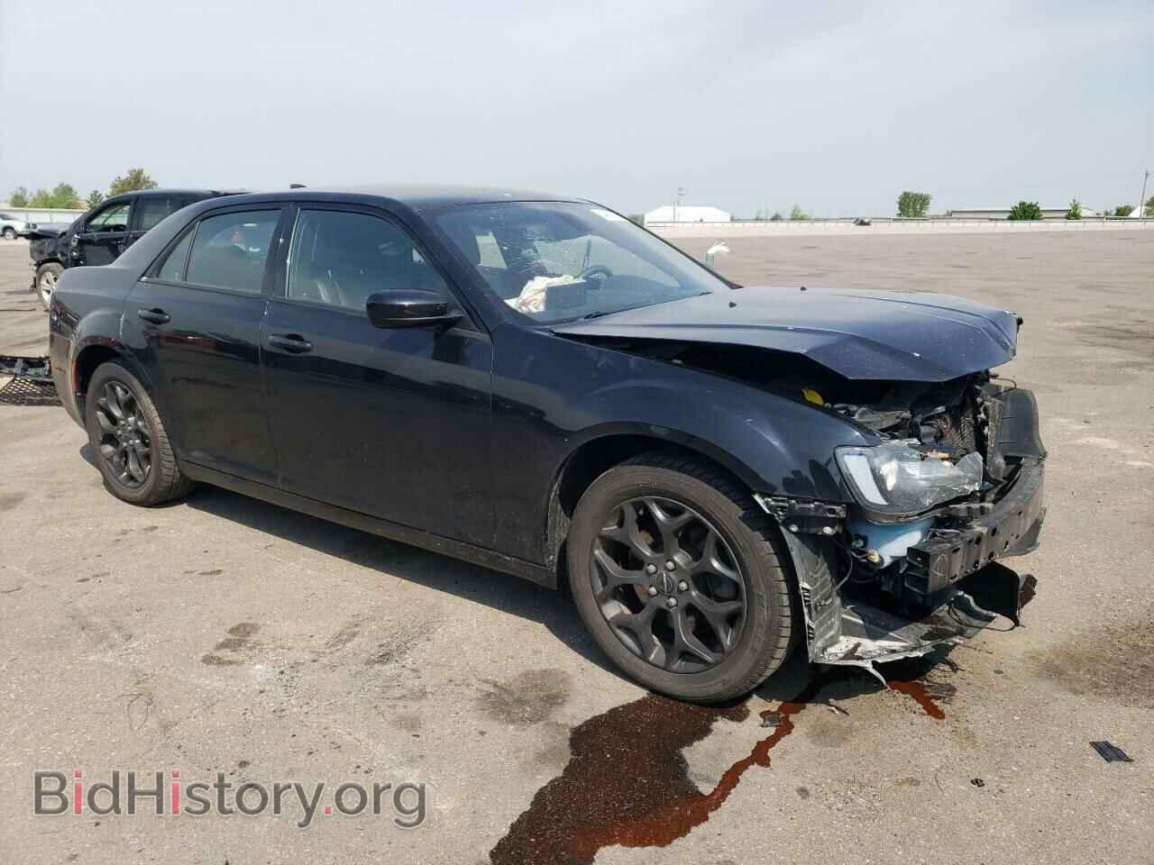2019 CHRYSLER 300 - VIN: 2C3CCAGG7KH682570 - Photo 4