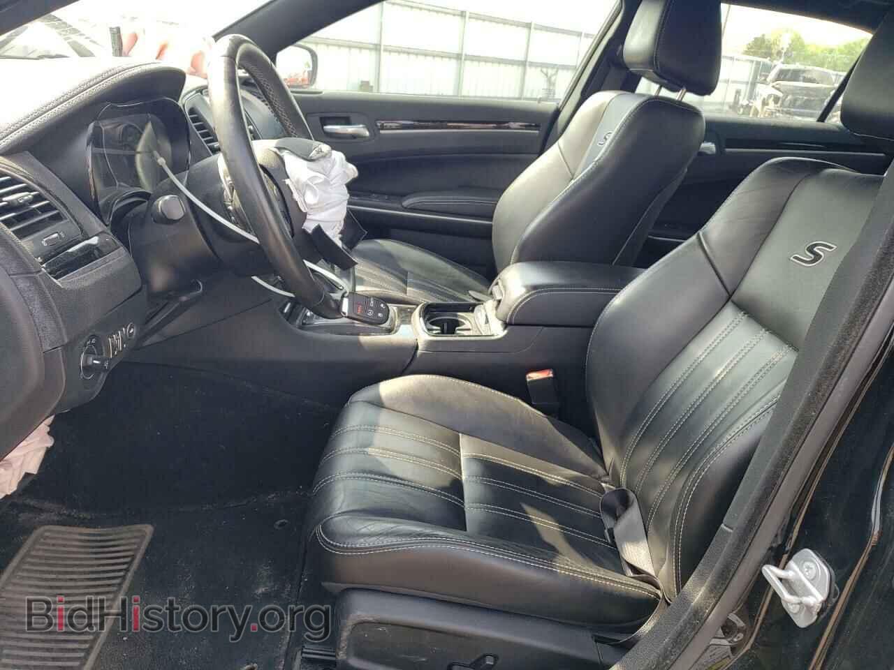 2019 CHRYSLER 300 - VIN: 2C3CCAGG7KH682570 - Photo 7