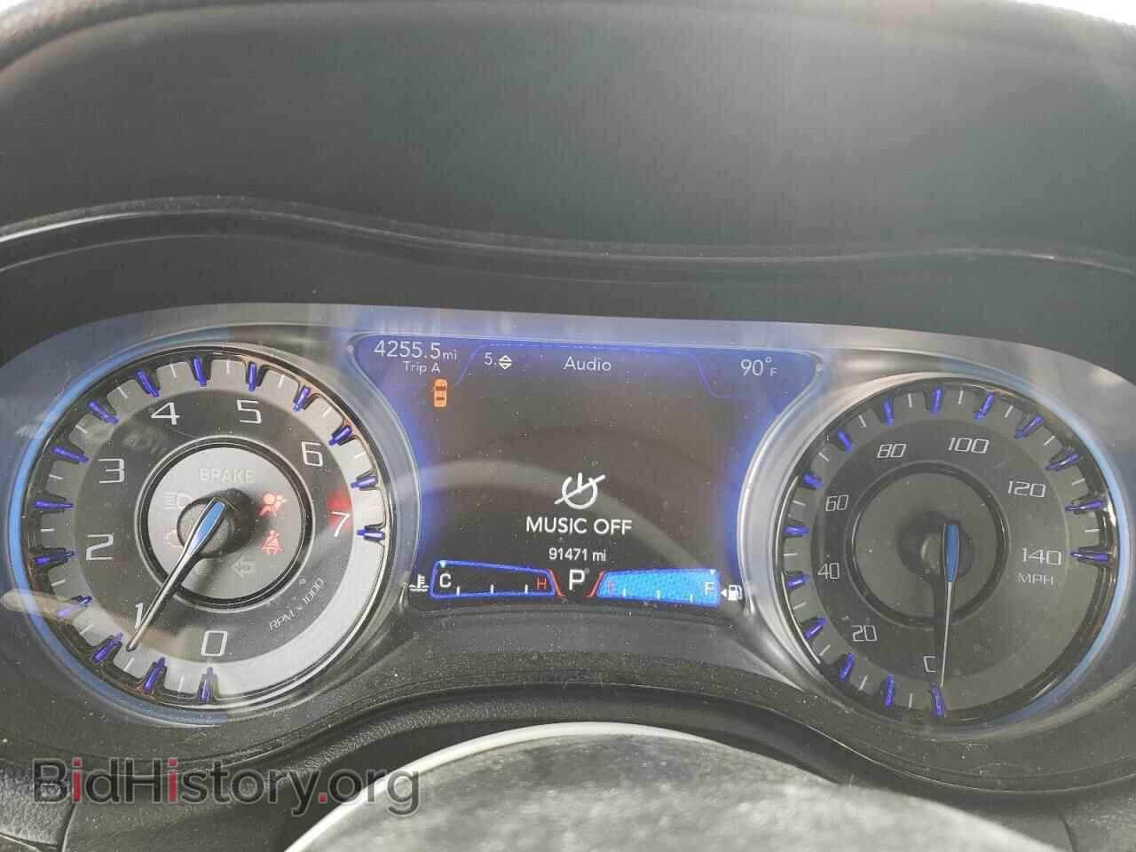 2019 CHRYSLER 300 - VIN: 2C3CCAGG7KH682570 - Photo 9