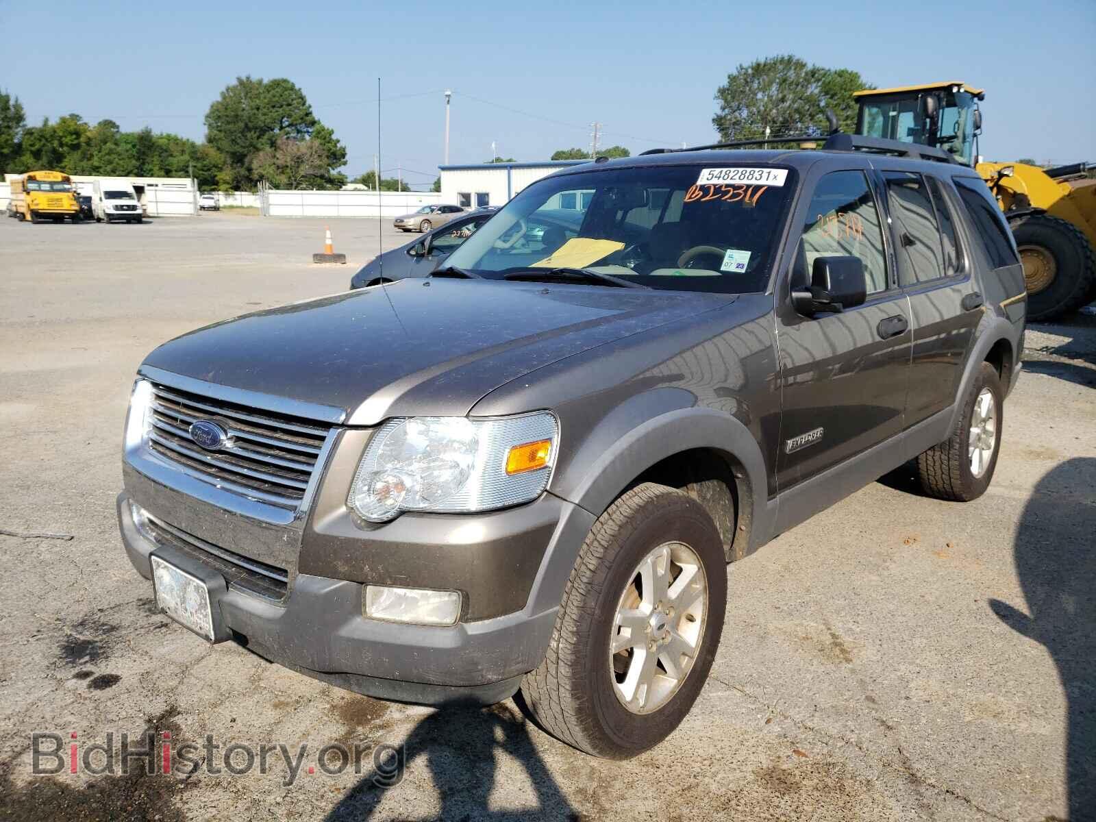 2006 FORD EXPLORER - VIN: 1FMEU63806UB23311 - Фото 2