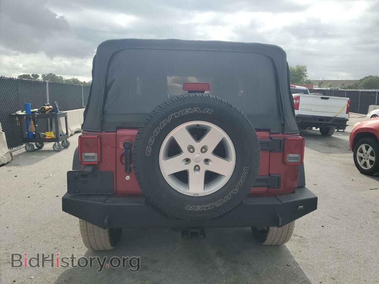 2011 JEEP WRANGLER - VIN: 1J4AA2D16BL528721 - Фото 6