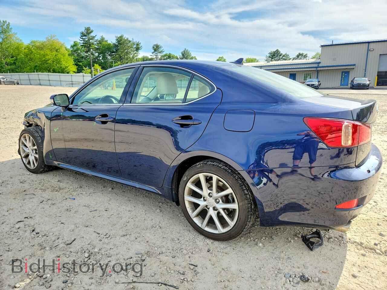 2012 LEXUS IS - VIN: JTHCF5C21C5053348 - Photo 2