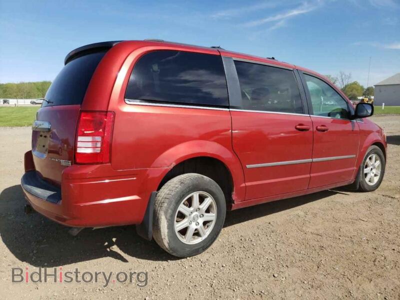 2010 Chrysler MINIVAN (VIN 2A4RR5D16AR132100) — photo 3 of 13