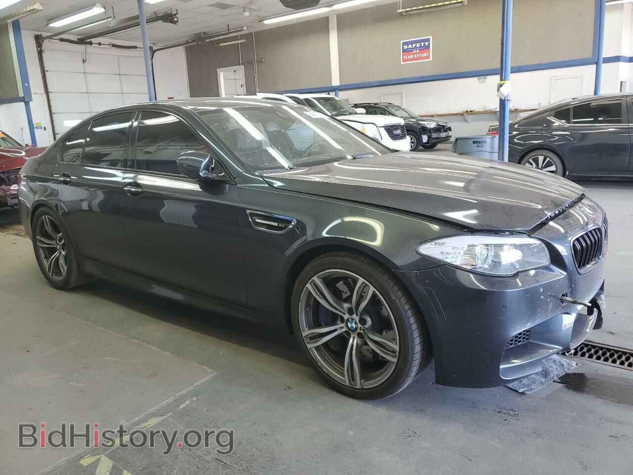2013 BMW M5 - VIN: WBSFV9C54DC773221 - Фото 4