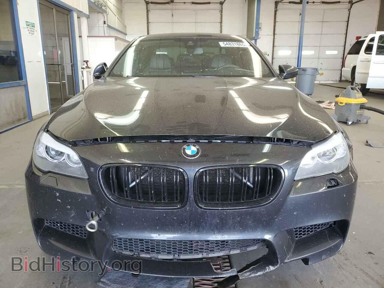 2013 BMW M5 - VIN: WBSFV9C54DC773221 - Фото 5