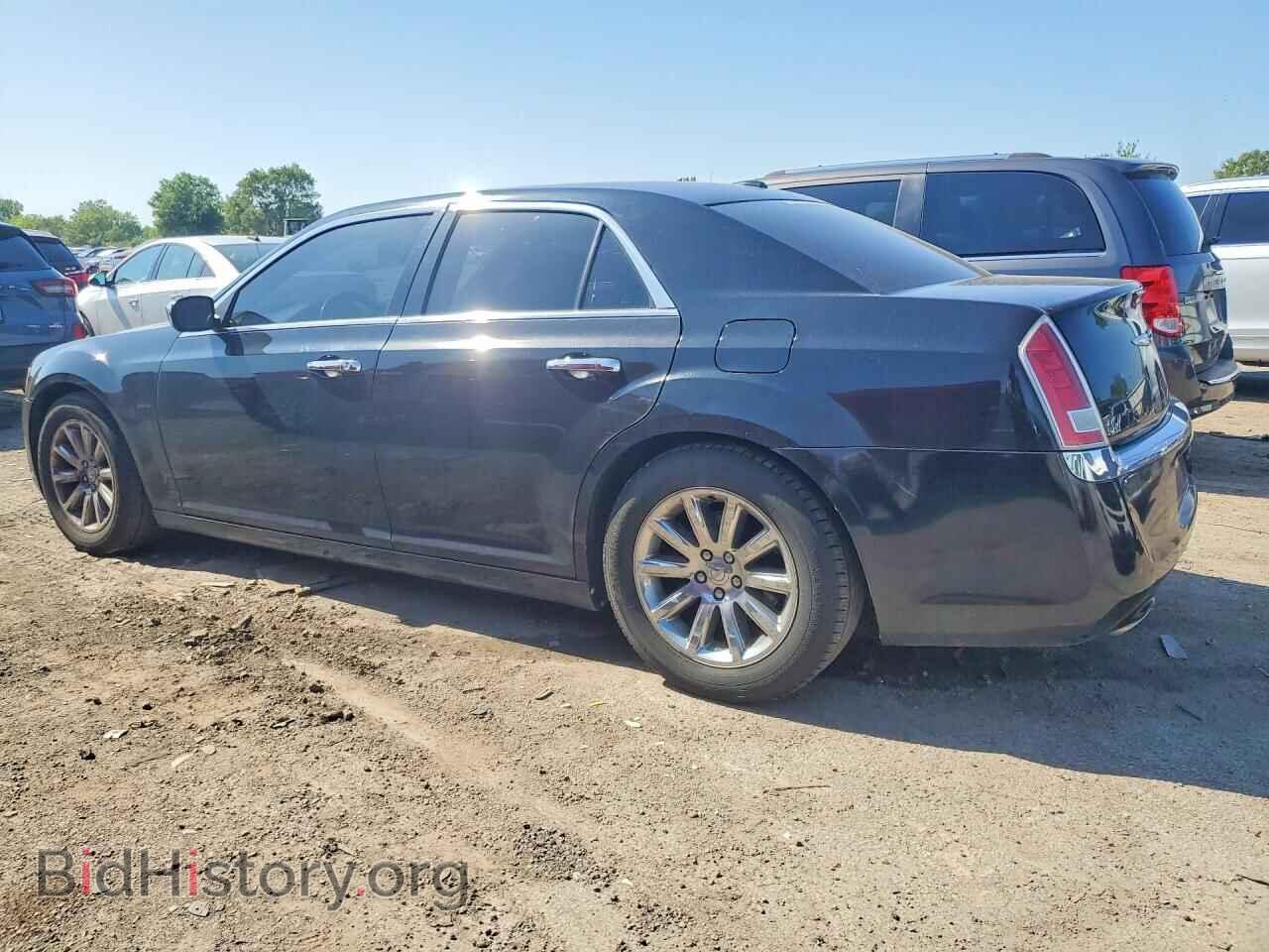 2012 CHRYSLER 300 - VIN: 2C3CCACGXCH311068 - Photo 2