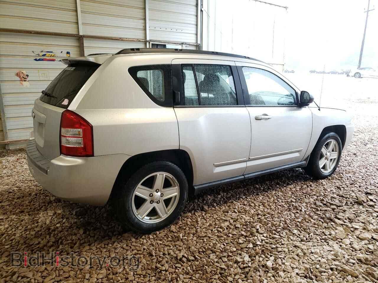 2010 JEEP COMPASS - VIN: 1J4NT4FBXAD553787 - Фото 3