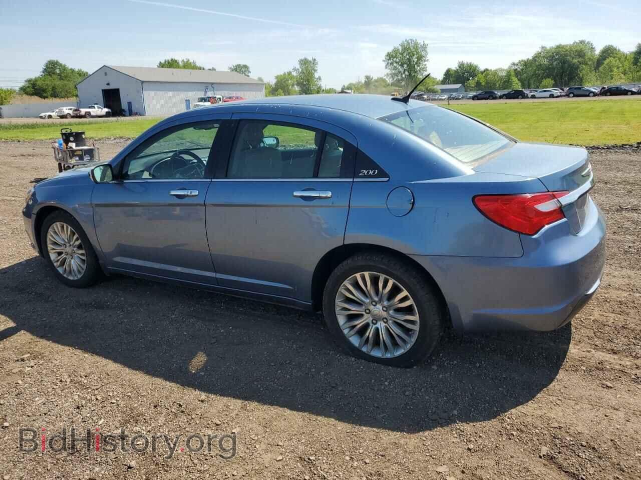 2011 CHRYSLER 200 - VIN: 1C3BC2FG7BN617924 - Фото 2
