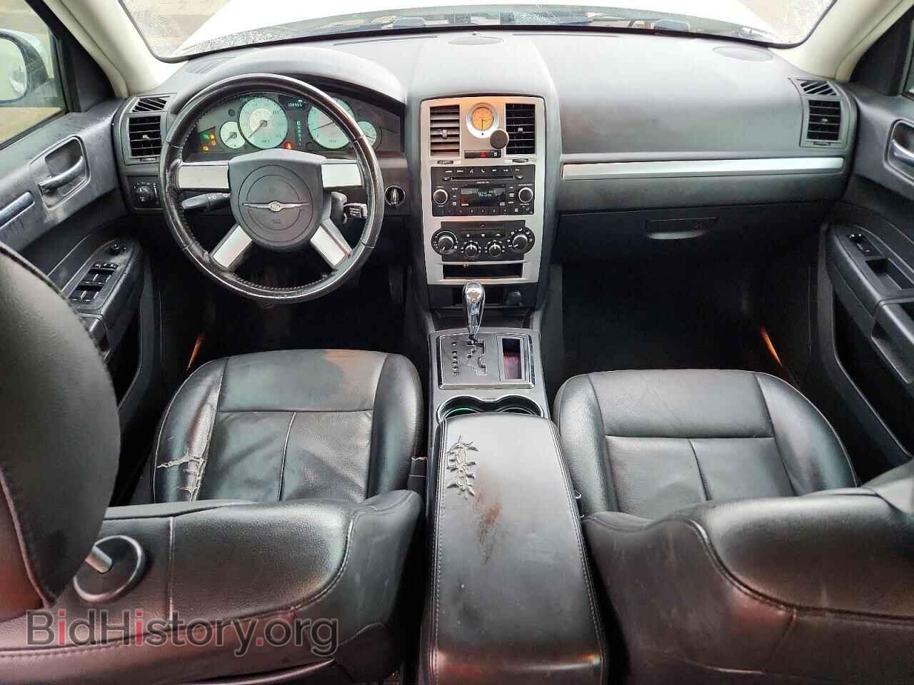 2010 CHRYSLER 300 - VIN: 2C3CA5CVXAH319325 - Фото 8