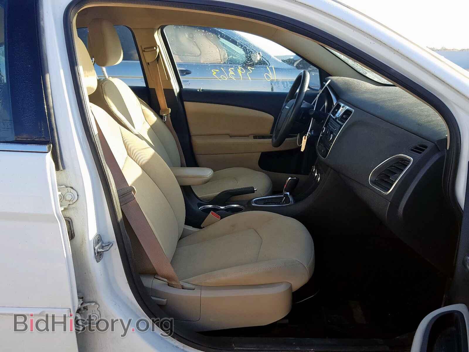 2011 CHRYSLER 200 - VIN: 1C3BC4FB8BN553764 - Photo 5