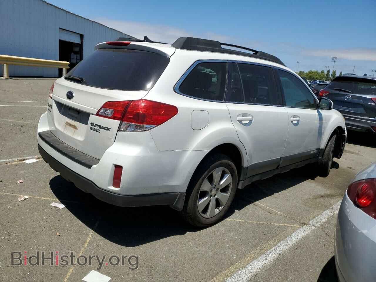 2011 SUBARU OUTBACK - VIN: 4S4BRBLC0B3348653 - Фото 3