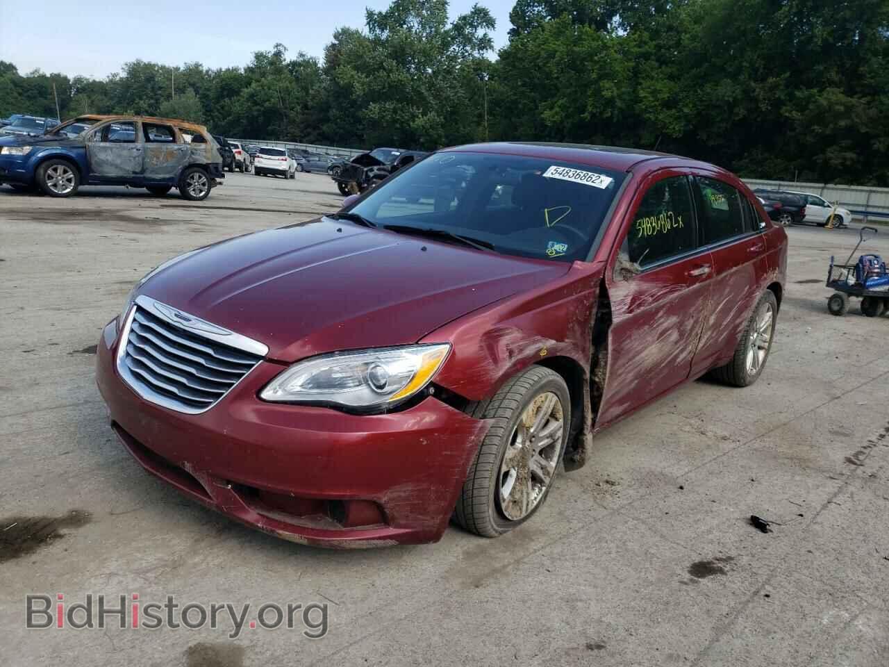 2013 CHRYSLER 200 - VIN: 1C3CCBBB5DN514387 - Photo 2