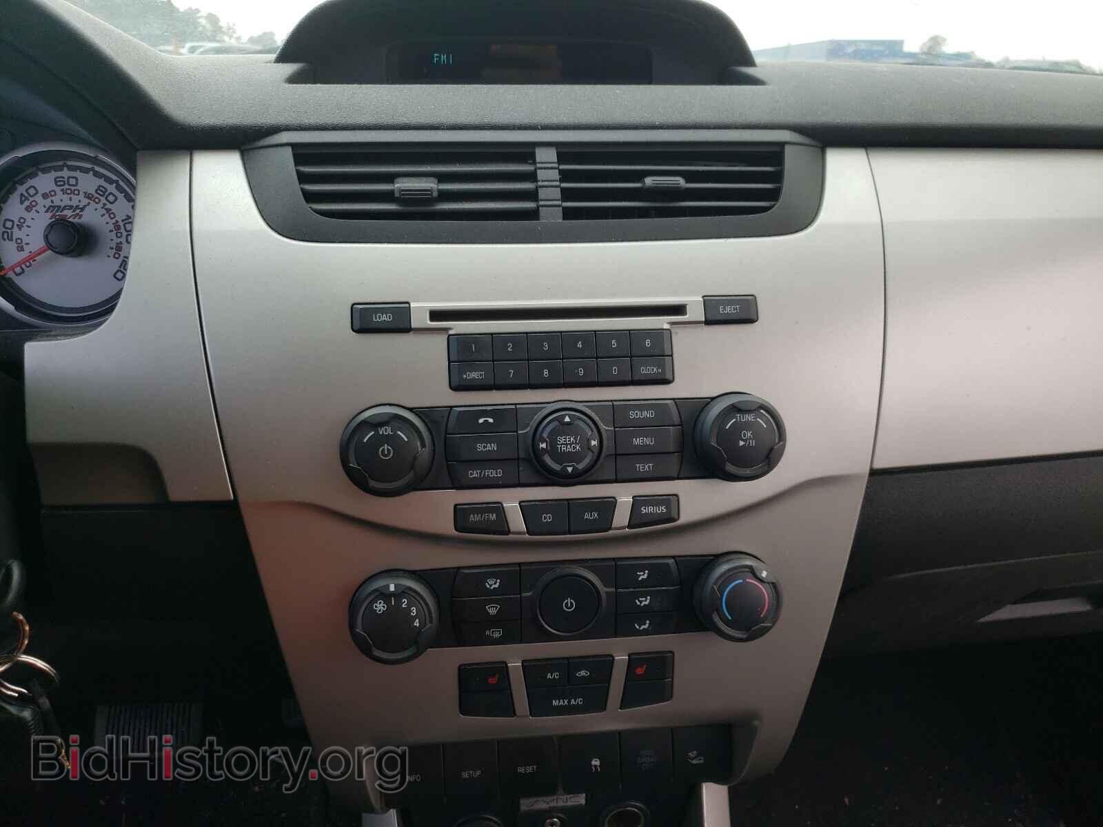 2009 FORD FOCUS - VIN: 1FAHP37NX9W102701 - Фото 9