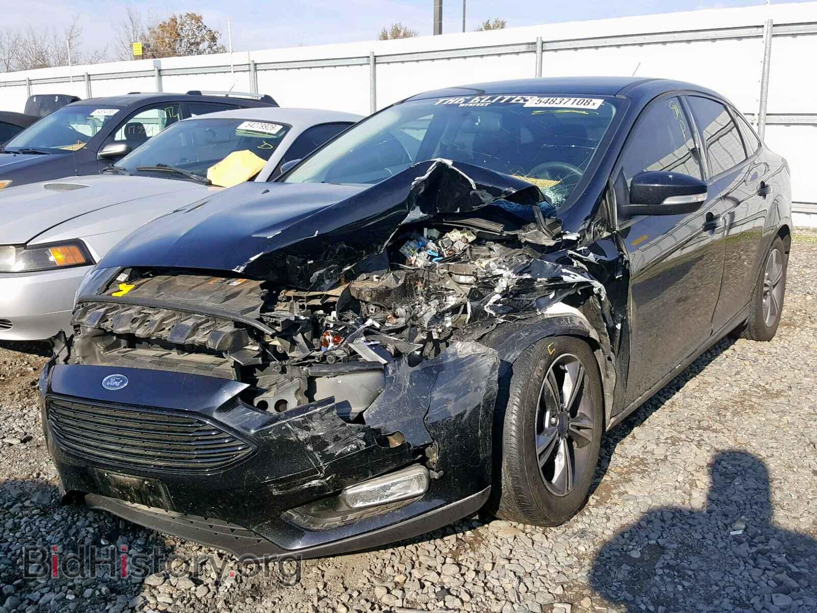 2017 FORD FOCUS - VIN: 1FADP3FE0HL277832 - Photo 2