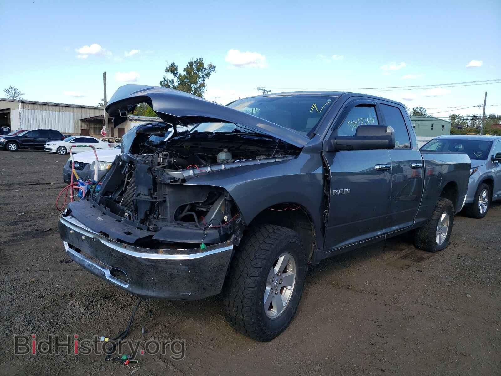 2009 DODGE RAM 1500 - VIN: 1D3HV18P69S797469 - Фото 2