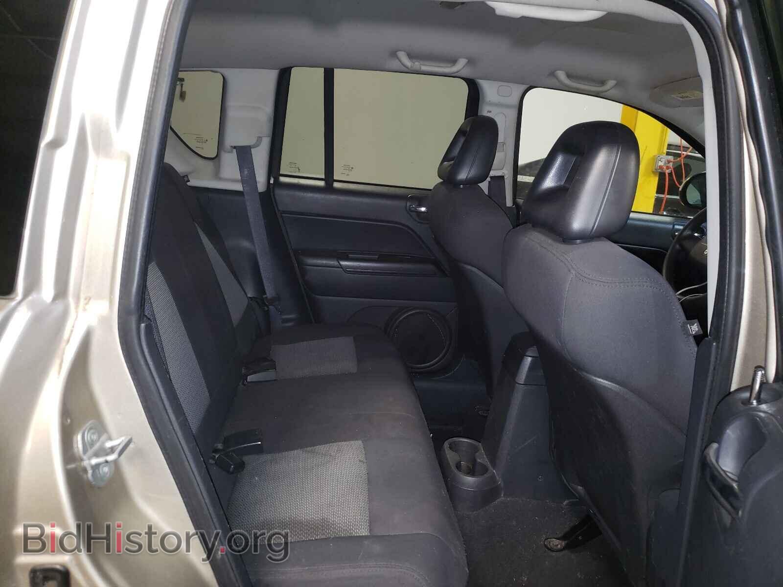 2009 JEEP COMPASS - VIN: 1J4FT47A89D114027 - Photo 6