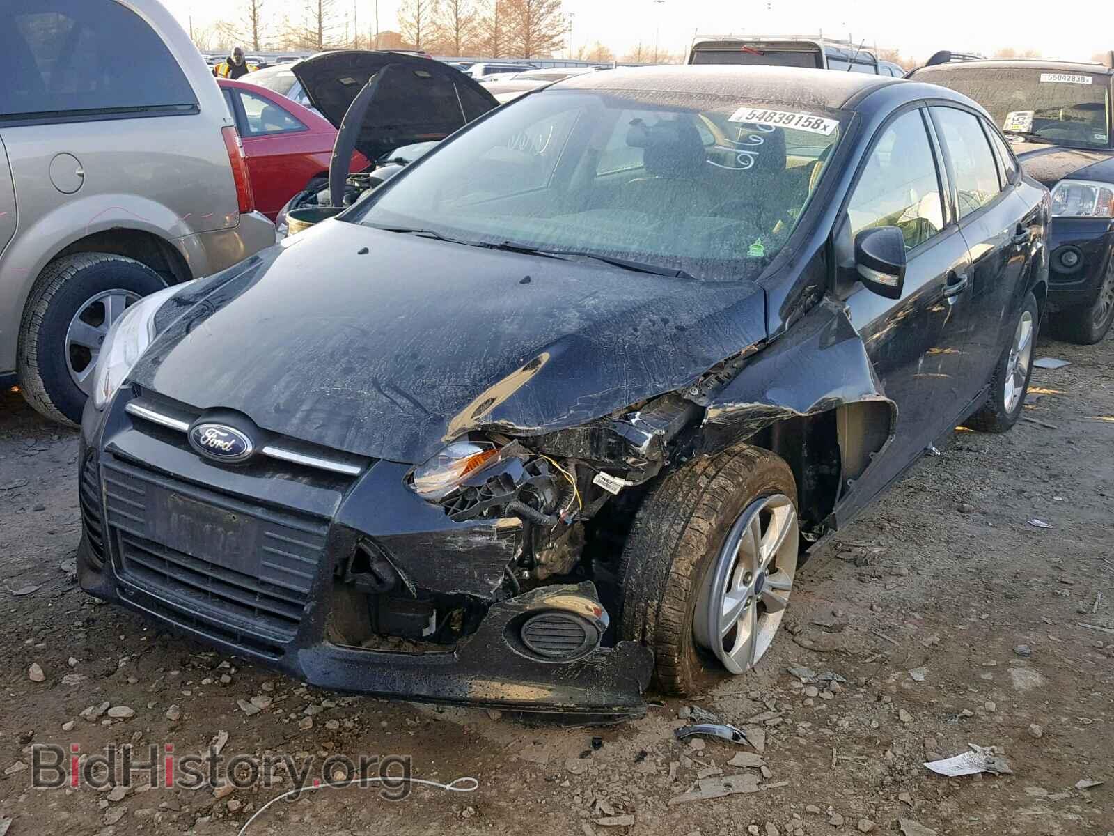 2013 FORD FOCUS - VIN: 1FADP3F28DL136166 - Photo 2