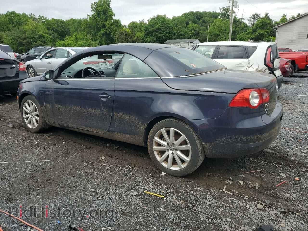 2007 VOLKSWAGEN EOS - VIN: WVWFA71F17V000623 - Фото 2