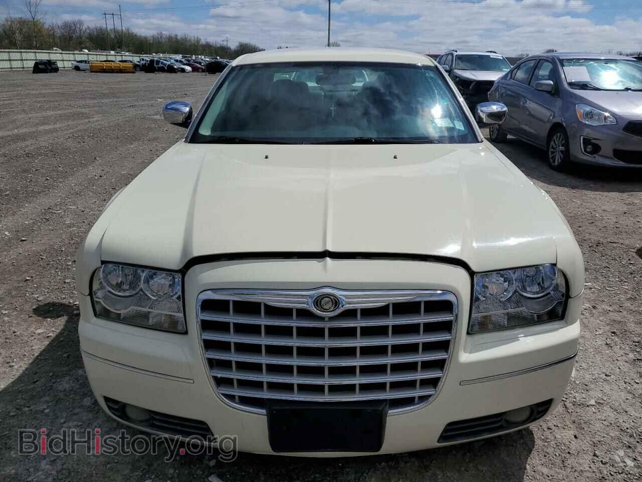 2010 CHRYSLER 300 - VIN: 2C3CA5CV1AH241629 - Фото 5