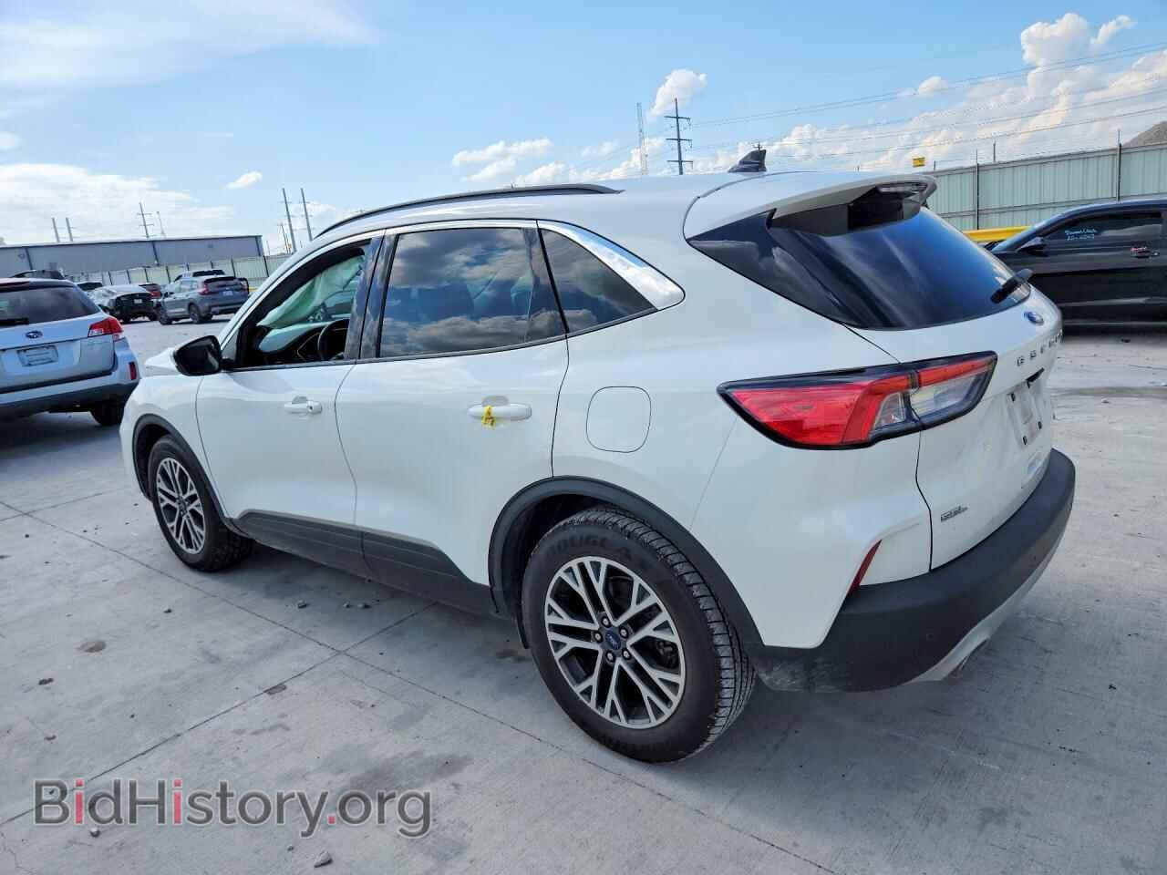 2020 FORD ESCAPE - VIN: 1FMCU0H68LUA74978 - Photo 2