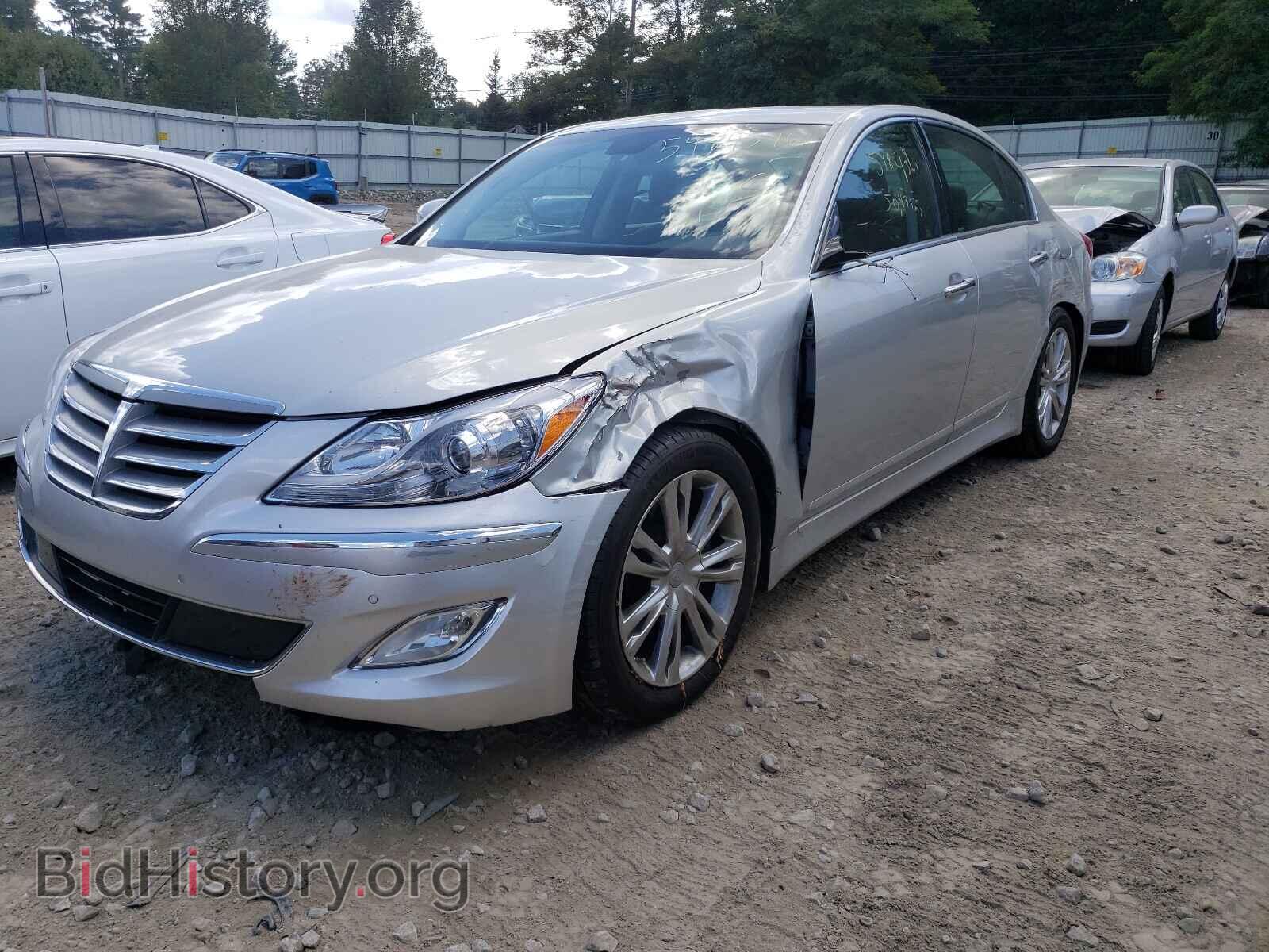 2013 HYUNDAI GENESIS - VIN: KMHGC4DD2DU247301 - Фото 2