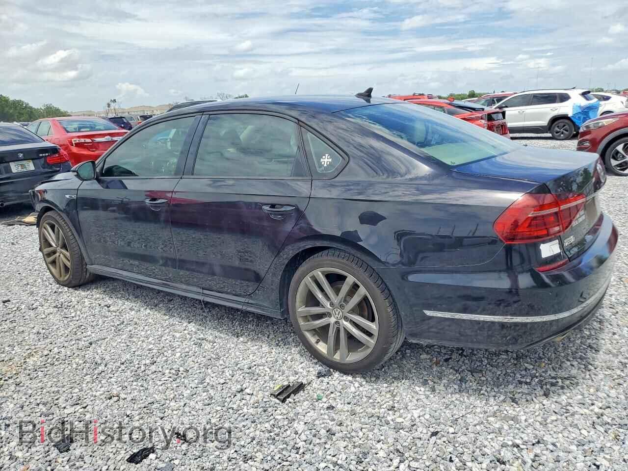 2018 VOLKSWAGEN PASSAT - VIN: 1VWAA7A32JC010948 - Фото 2
