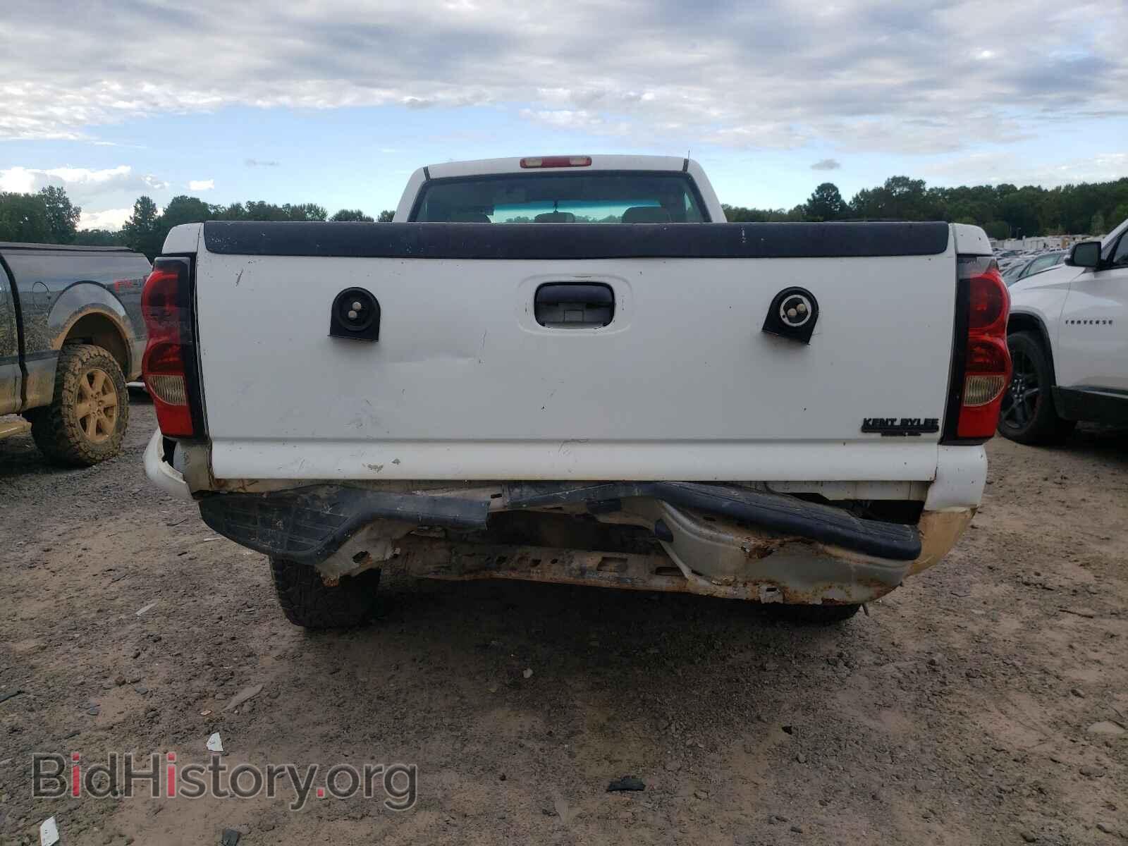 2007 CHEVROLET SILVERADO - VIN: 1GCEC14X37Z156582 - Фото 9