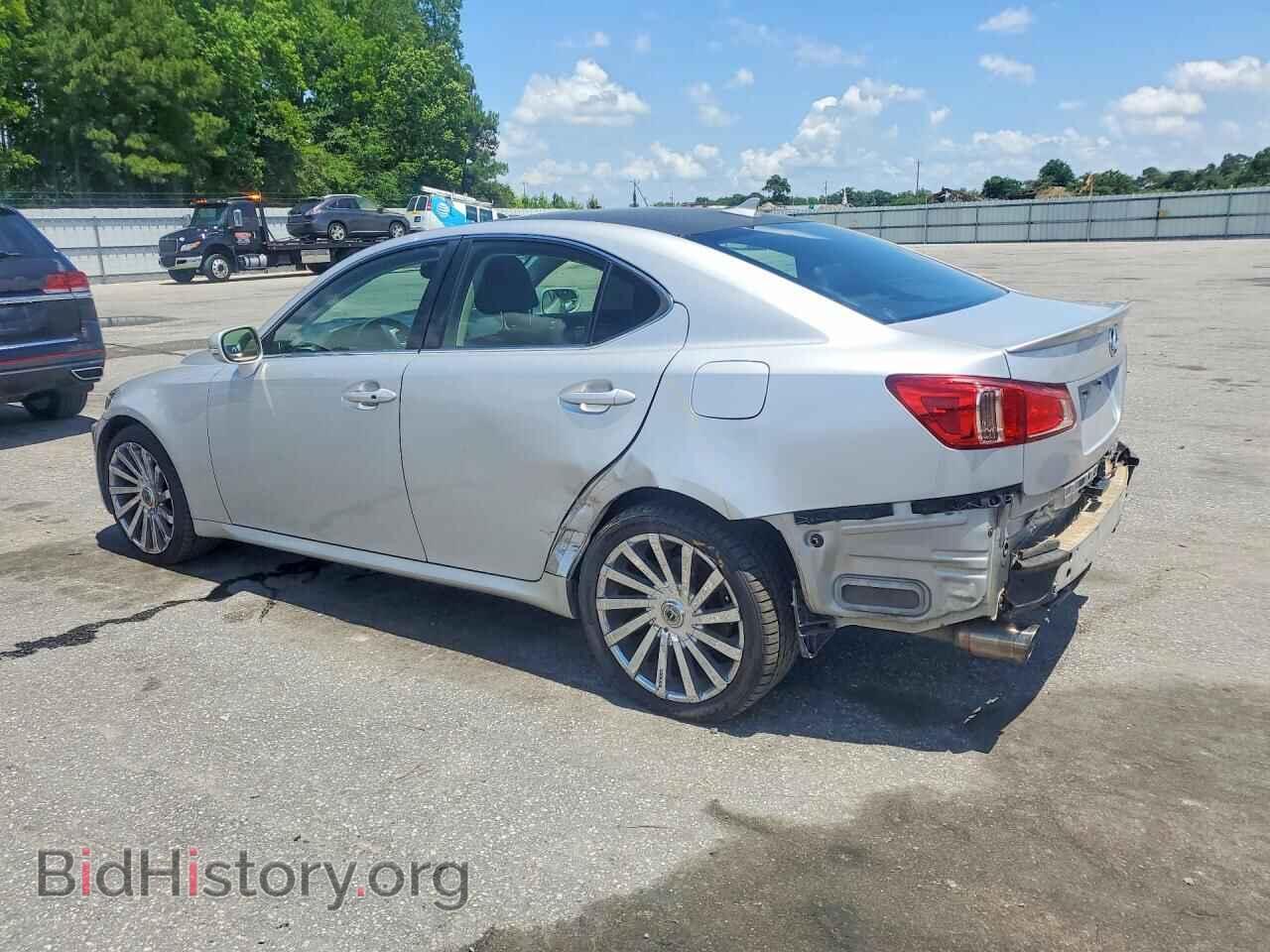 2012 LEXUS IS - VIN: JTHCF5C25C5057189 - Photo 2