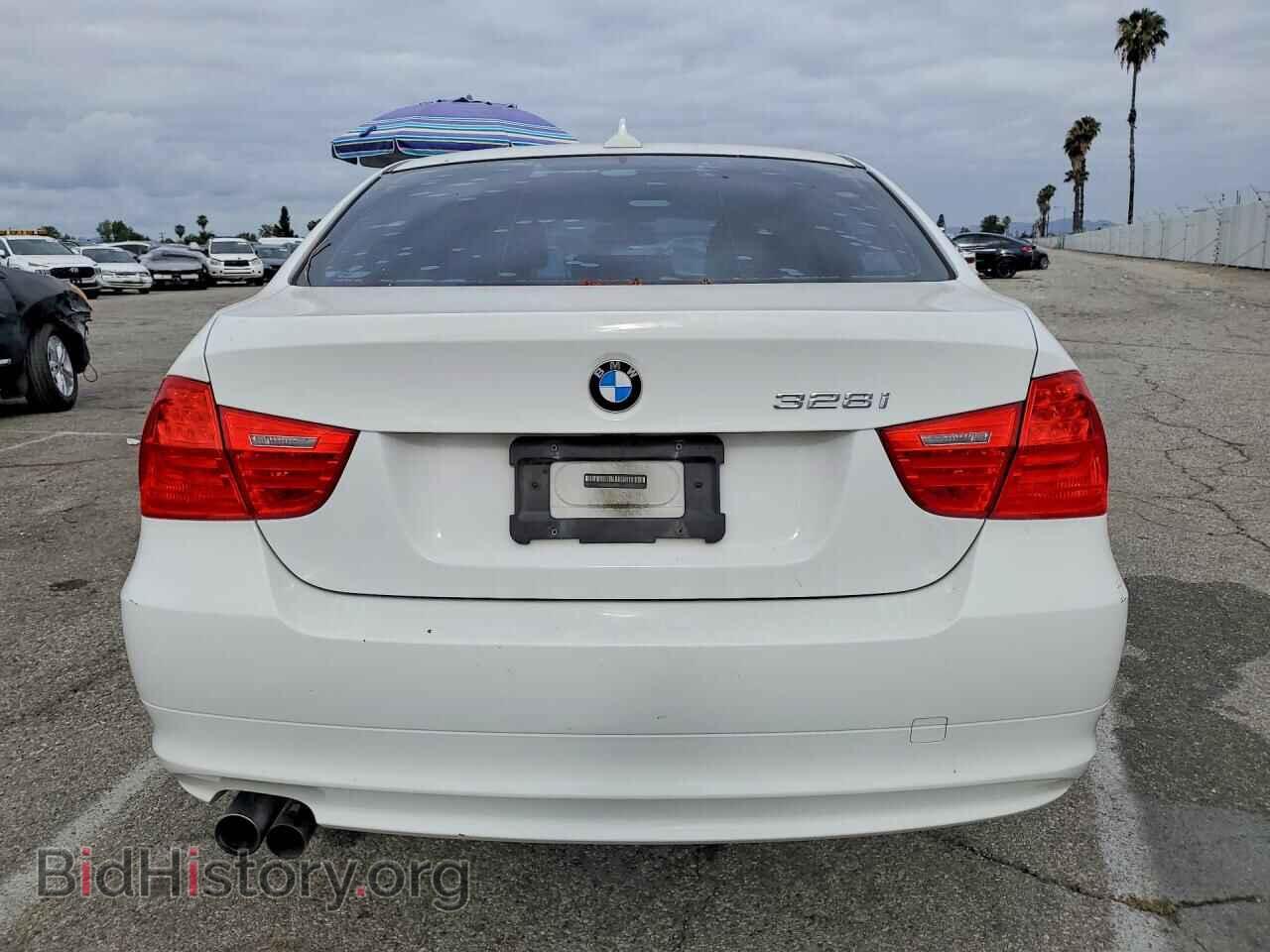 2011 BMW 3 SERIES - VIN: WBAPH5C53BA441983 - Photo 6