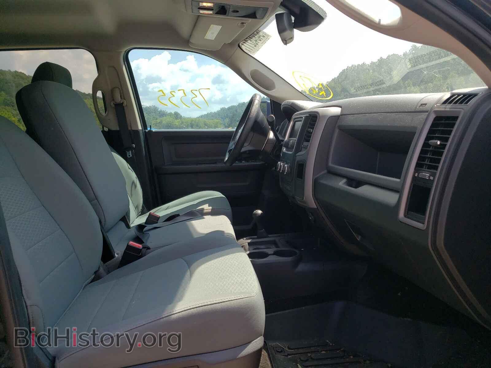 2016 RAM 2500 - VIN: 3C6TR5CJ1GG256679 - Photo 5