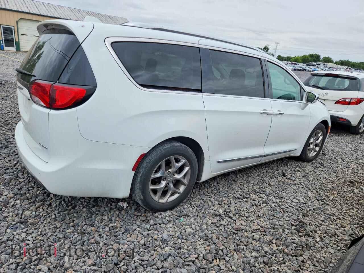 2018 CHRYSLER PACIFICA - VIN: 2C4RC1GG9JR272559 - Фото 3