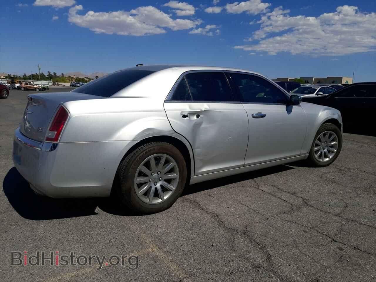 2012 CHRYSLER 300 - VIN: 2C3CCACG4CH191607 - Фото 3