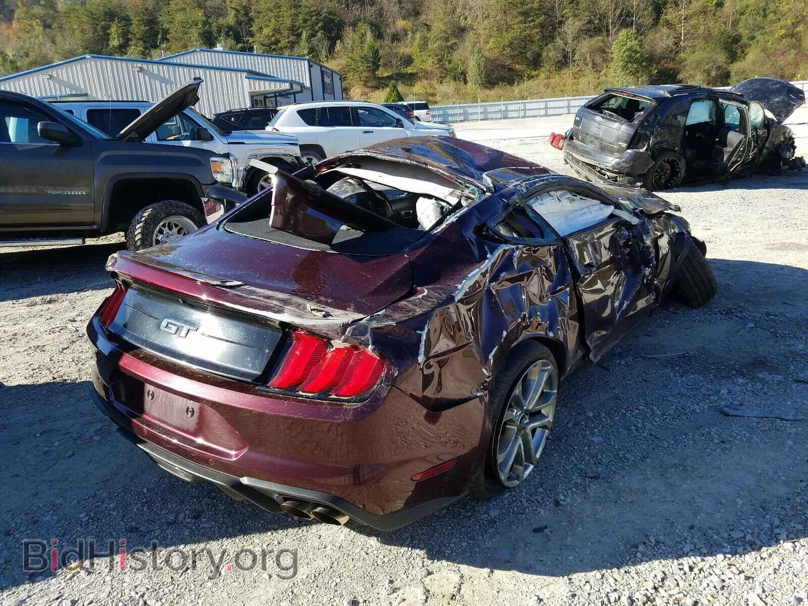2018 FORD MUSTANG - VIN: 1FA6P8CFXJ5183762 - Фото 4