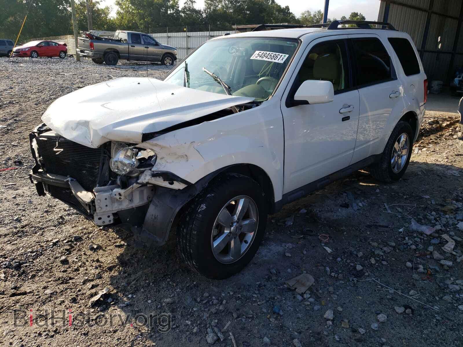 2009 FORD ESCAPE - VIN: 1FMCU04G89KA34077 - Фото 2