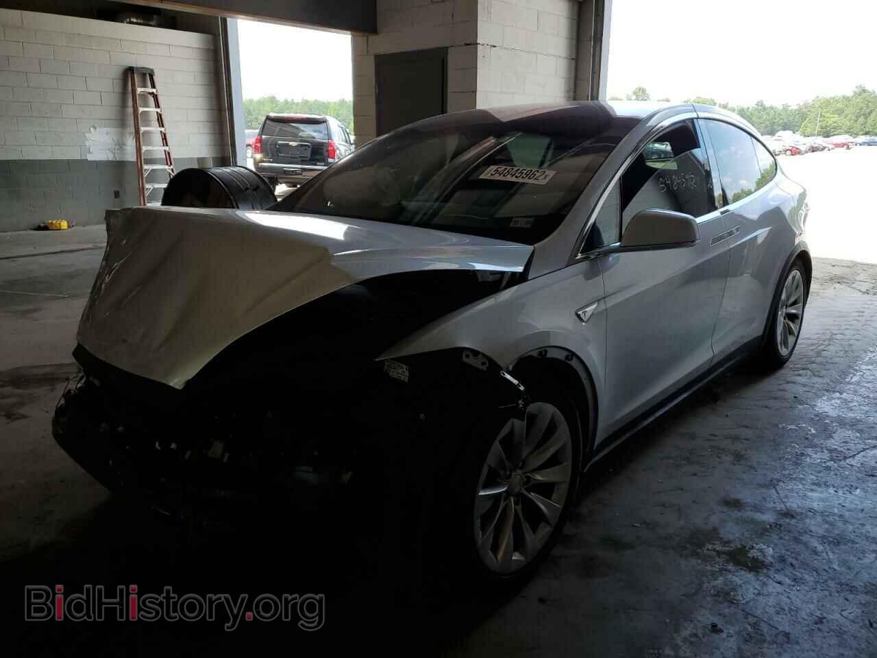 2016 TESLA MODEL X - VIN: 5YJXCBE21GF020880 - Фото 2