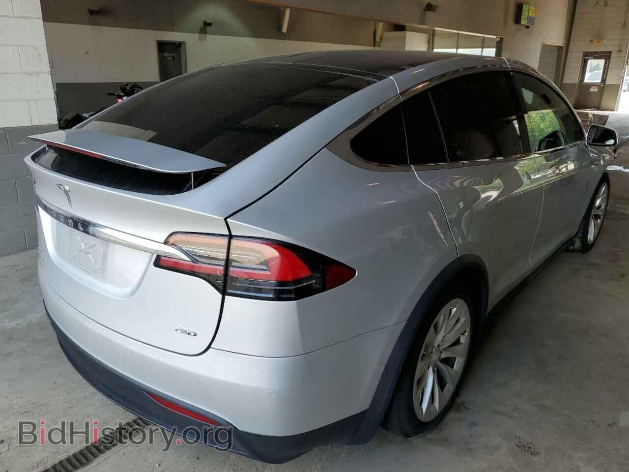 2016 TESLA MODEL X - VIN: 5YJXCBE21GF020880 - Фото 4
