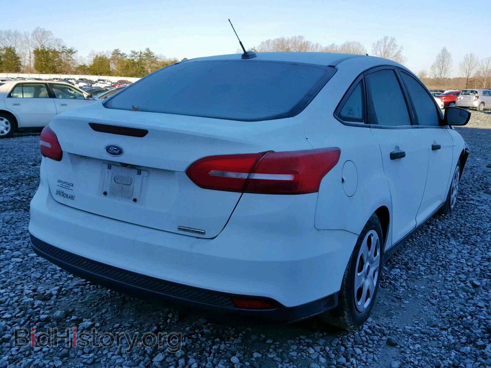2016 FORD FOCUS - VIN: 1FADP3E24GL228543 - Photo 4