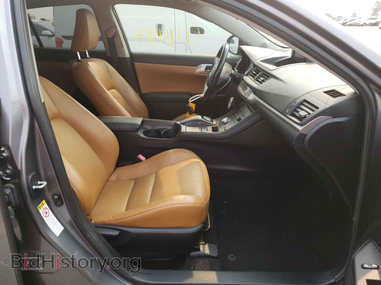 2012 LEXUS CT 200 - VIN: JTHKD5BH1C2068568 - Photo 5