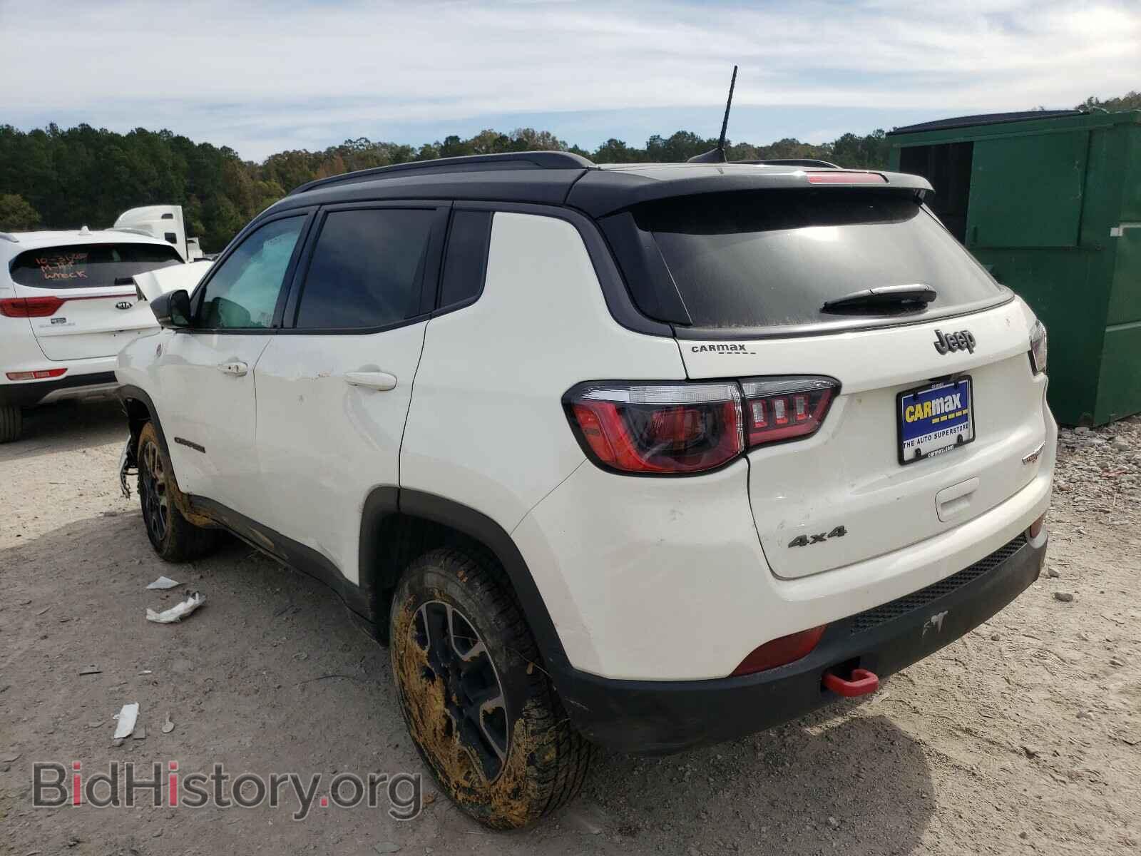 2019 JEEP COMPASS - VIN: 3C4NJDDB9KT671002 - Фото 3