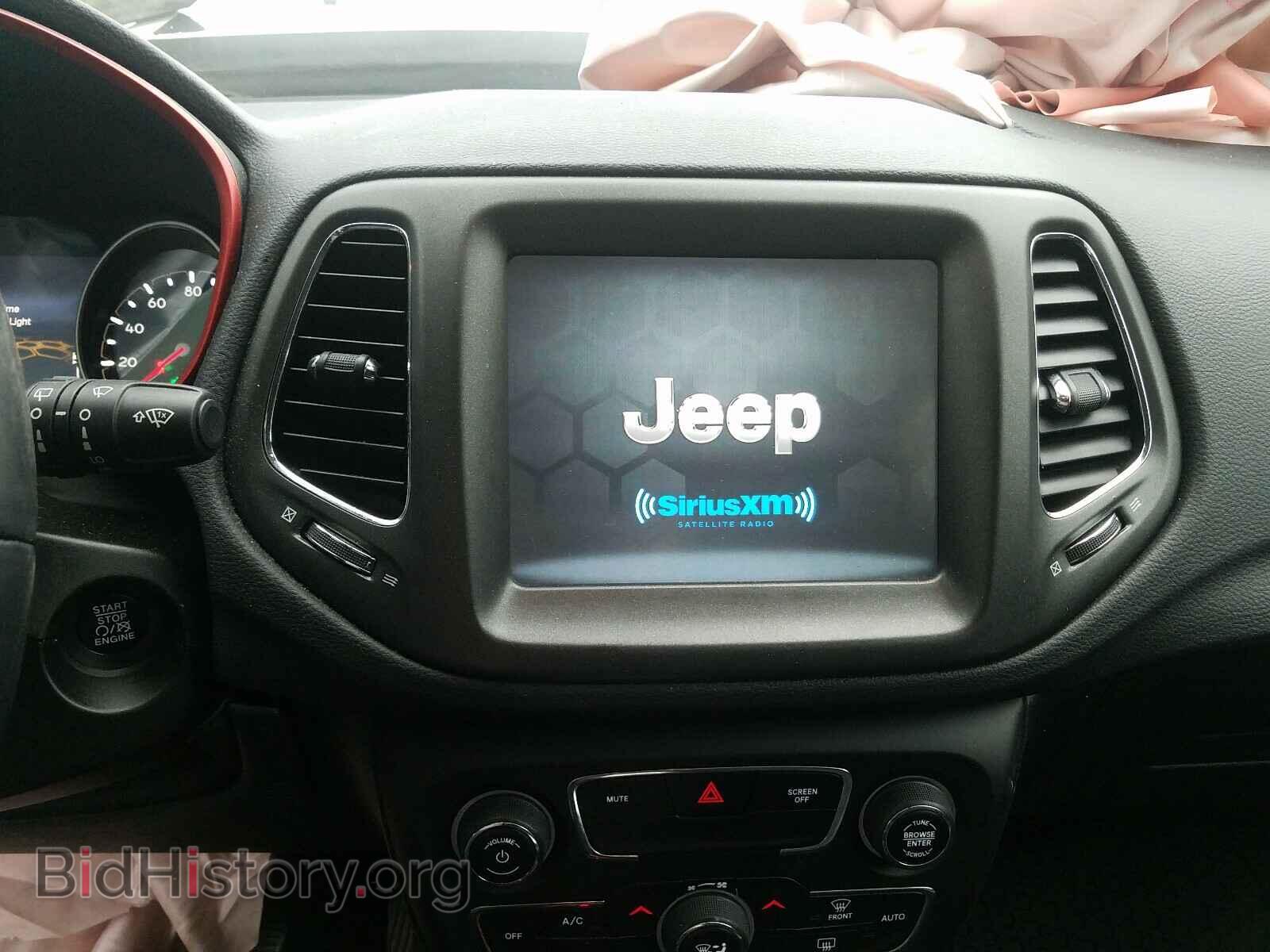 2019 JEEP COMPASS - VIN: 3C4NJDDB9KT671002 - Фото 9